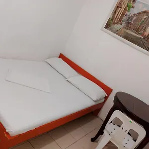 Malate Pensión